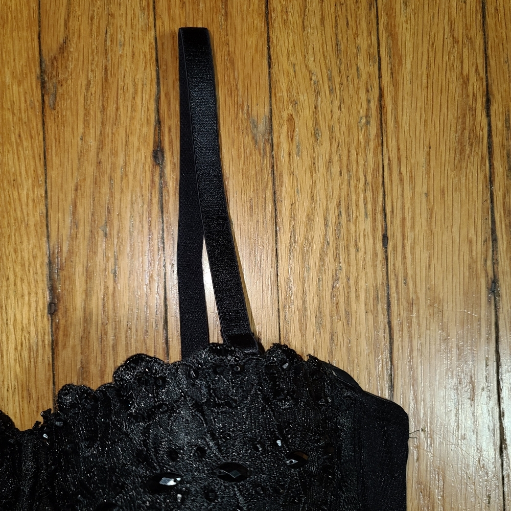 Bustier - Picture 5 of 7